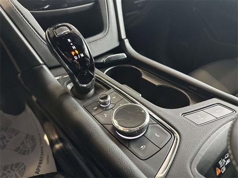 Certified 2024 Cadillac XT6 Premium Luxury w/ LPO, Floor Liner Package image 51