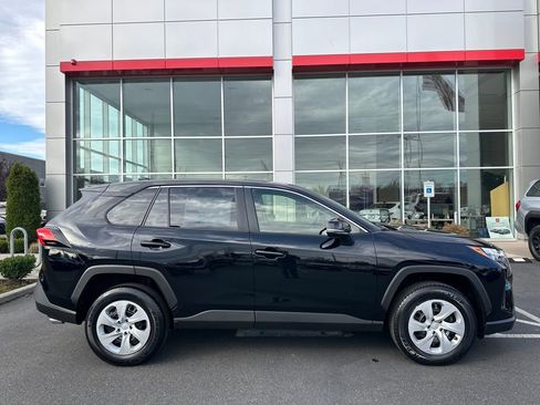 New 2025 Toyota RAV4 LE image 2