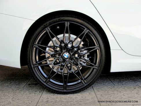 Used 2023 BMW 330i Sedan w/ M Sport Package RWD image 13
