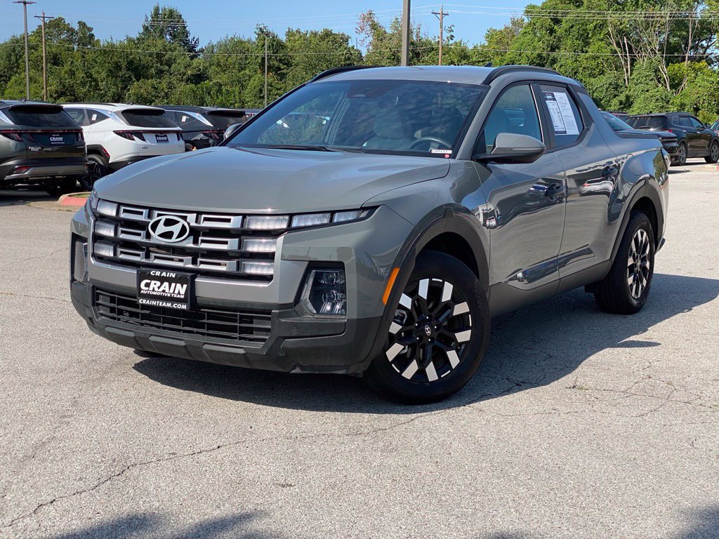Used 2025 Hyundai Santa Cruz SEL FWD image 3