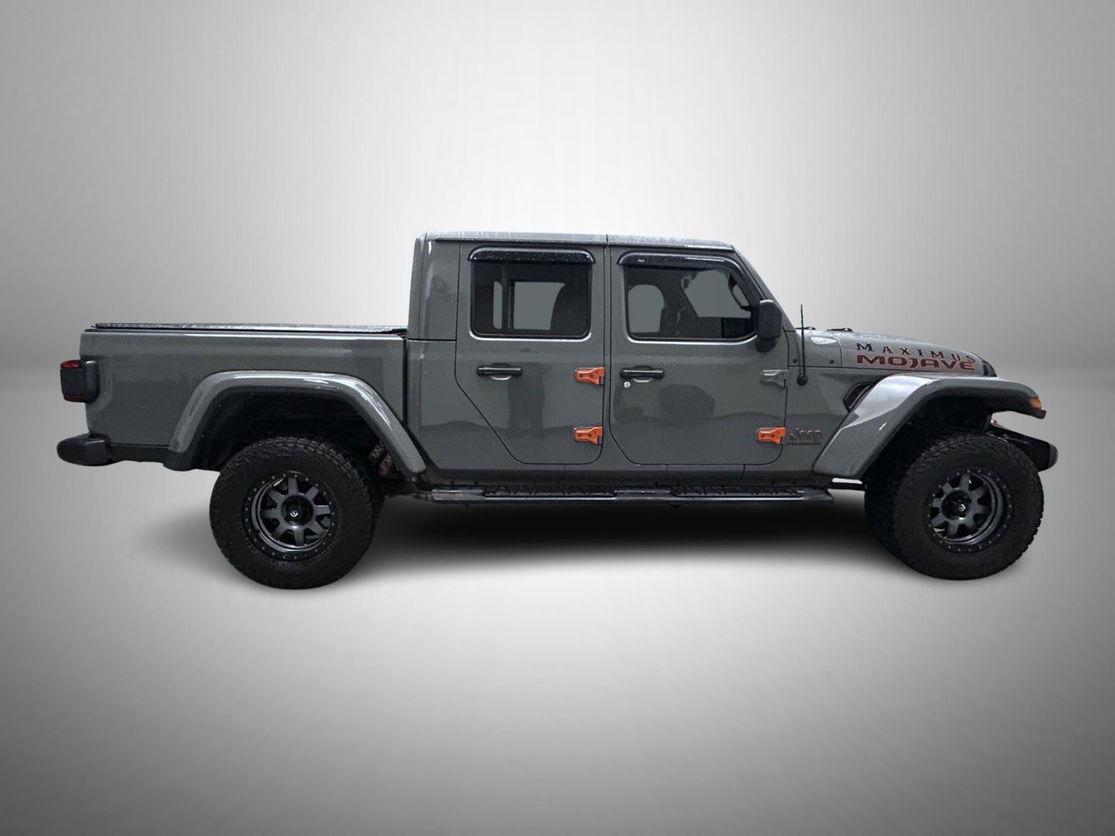 Used 2023 Jeep Gladiator Mojave w/ LED Lighting Group AWD/4WD image 4