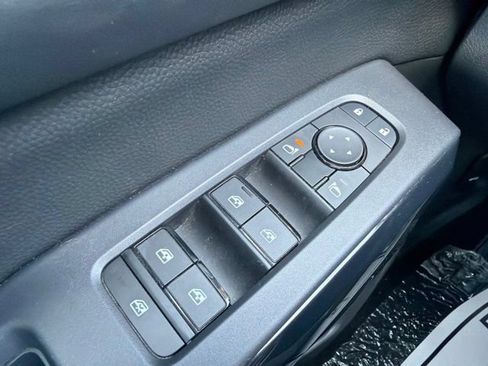 Used 2024 Nissan Pathfinder S w/ Cargo Package FWD image 25