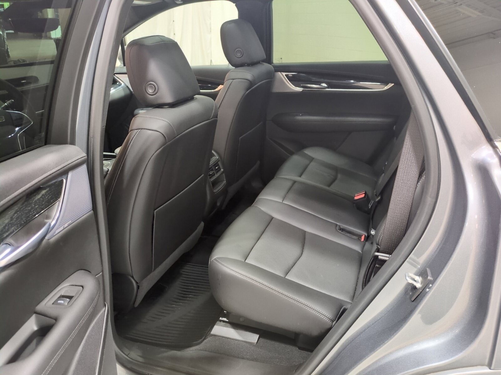Used 2021 Cadillac XT5 Premium Luxury AWD/4WD image 14