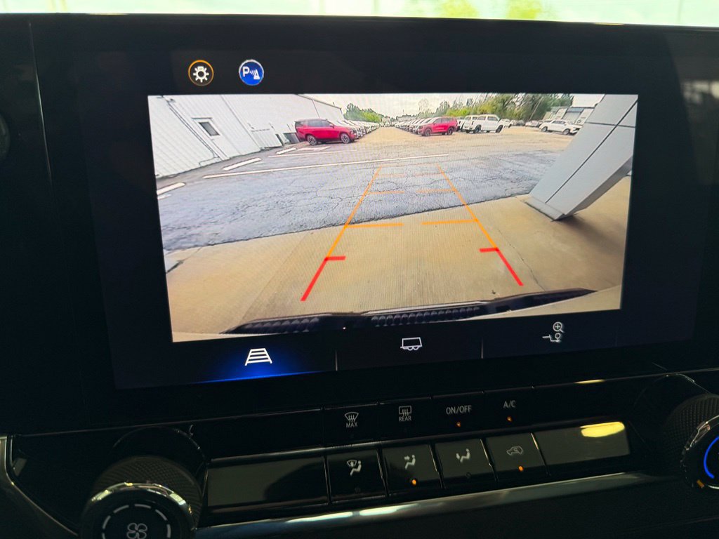 Used 2023 Chevrolet Colorado Trail Boss w/ Advanced Trailering Package AWD/4WD image 28