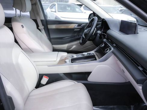 Used 2023 Genesis GV80 2.5T w/ Prestige Package image 34