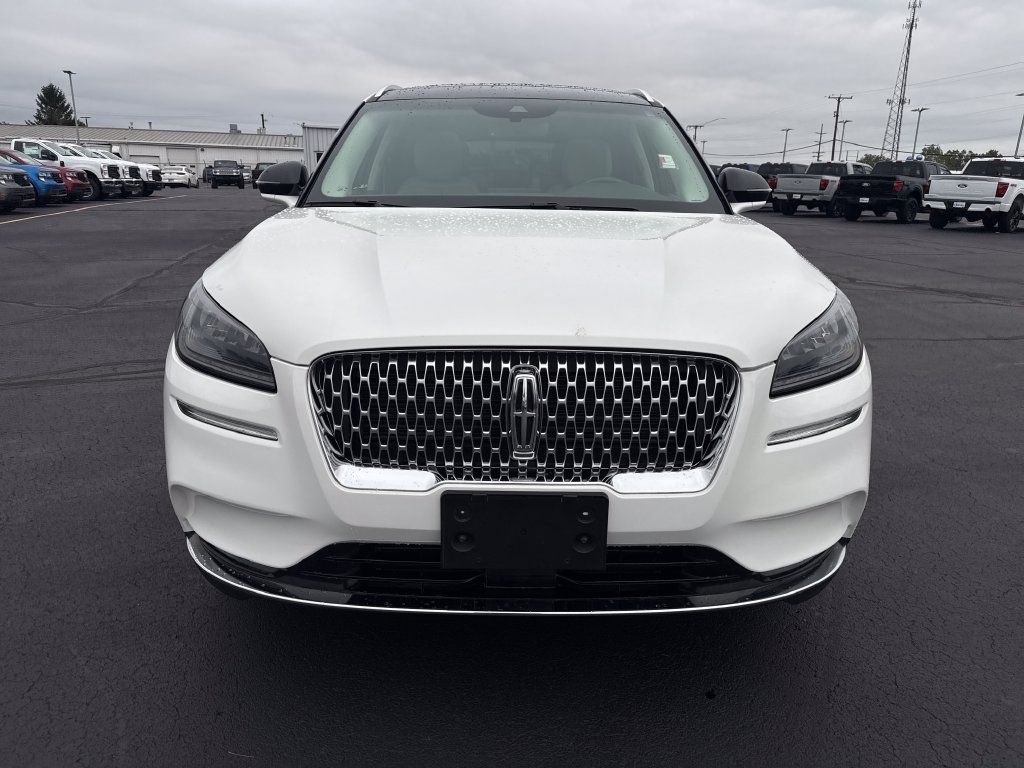 Used 2020 Lincoln Corsair Reserve w/ Elements Package AWD/4WD image 4