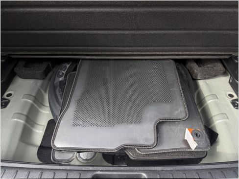 Certified 2025 Kia Sportage LX image 16