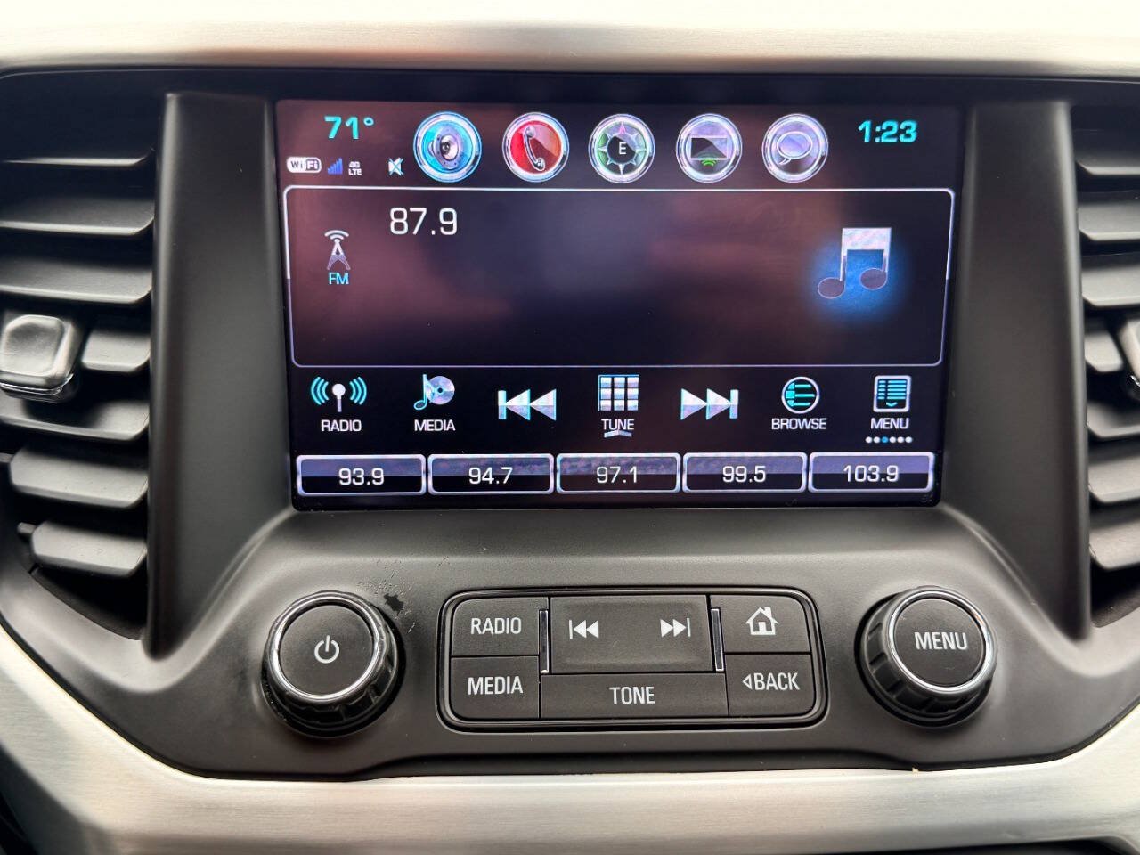 Used 2018 GMC Acadia SLT AWD/4WD image 43