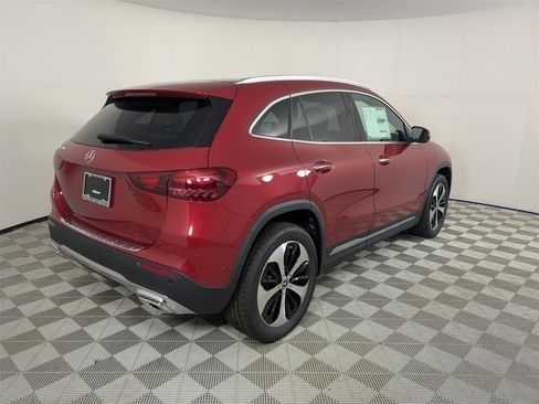 New 2026 Mercedes-Benz GLA 250 image 4