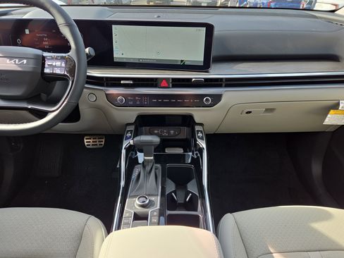 New 2026 Kia Sorento SX AWD/4WD image 11