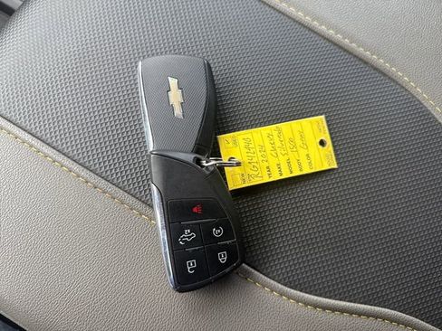 Certified 2024 Chevrolet Silverado 1500 ZR2 image 33