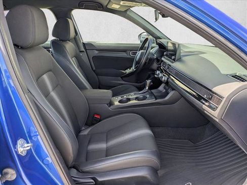 Used 2023 Honda Civic Sport image 19