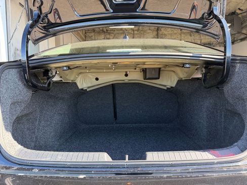 Used 2025 Volkswagen Jetta SE image 30