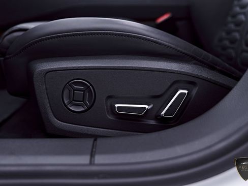 Used 2025 Audi RS 6 performance AWD/4WD image 64
