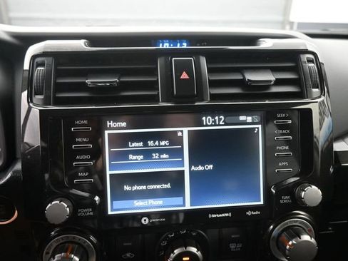 Used 2024 Toyota 4Runner TRD Off-Road image 17