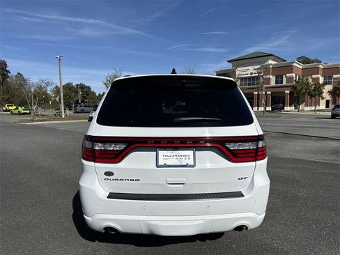 Used 2023 Dodge Durango GT image 4