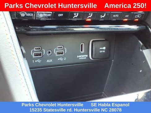 Used 2023 Jeep Grand Cherokee L Summit AWD/4WD image 8