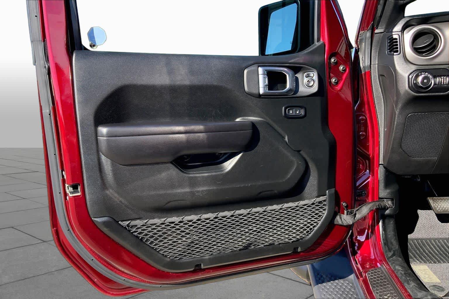 Used 2021 Jeep Wrangler Unlimited Sport AWD/4WD image 21