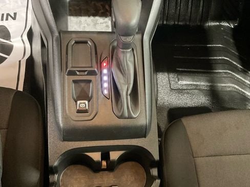 Used 2023 Chevrolet Colorado W/T image 18