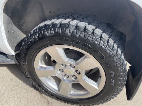 Used 2016 Chevrolet Suburban LTZ image 44