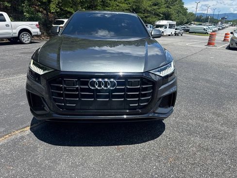 Used 2020 Audi Q8 Prestige w/ Prestige Package AWD/4WD image 3