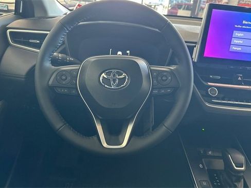 Used 2026 Toyota Corolla Cross XLE image 12