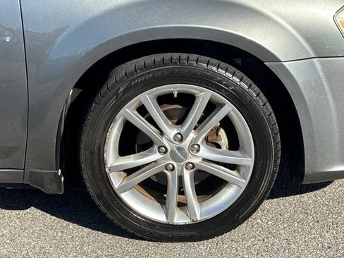 Used 2013 Dodge Avenger SE FWD image 20