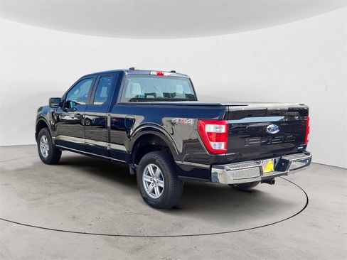 Used 2023 Ford F150 XL w/ Trailer Tow Package image 5