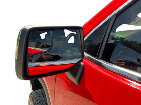 Used 2019 GMC Sierra 1500 SLE w/ Fleet Comfort Package AWD/4WD image 19