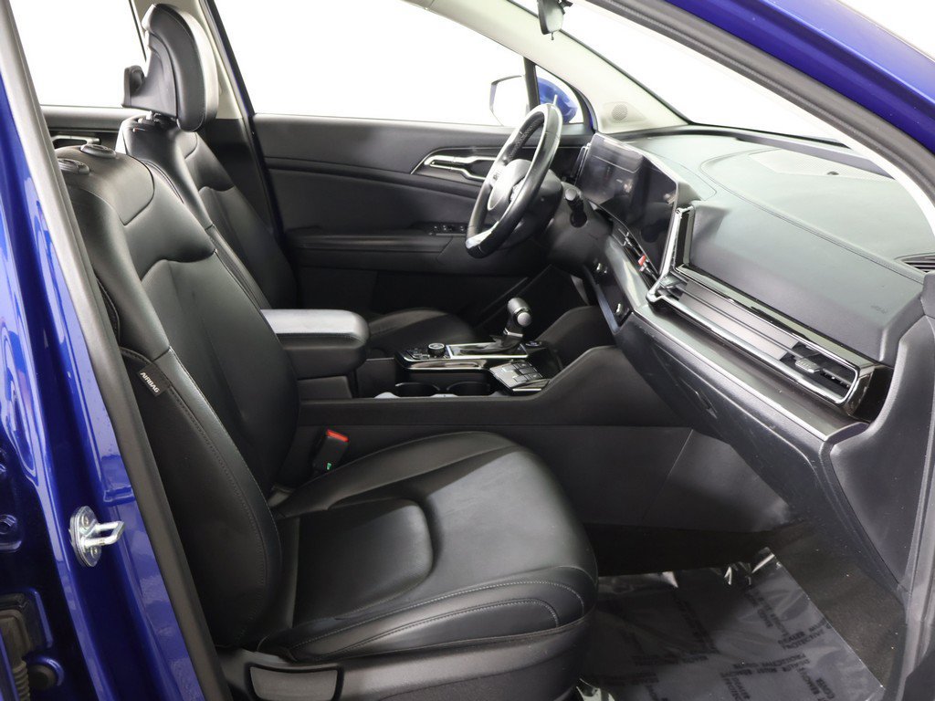 Used 2023 Kia Sportage EX FWD image 29