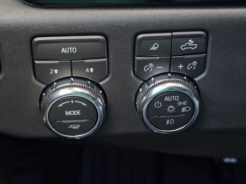 New 2026 GMC Sierra 1500 SLT w/ SLT Convenience Package AWD/4WD image 23