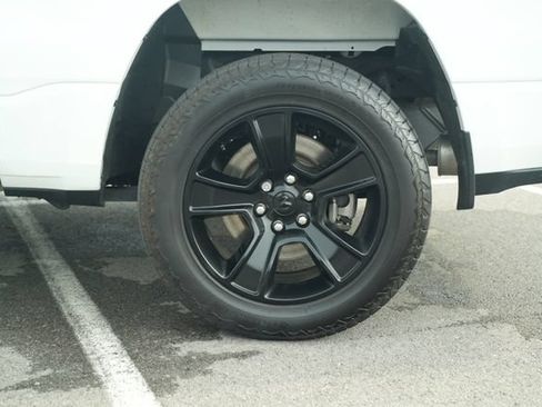 Used 2023 RAM 1500 Big Horn AWD/4WD image 47