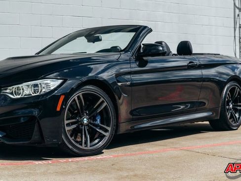Used 2015 BMW M4 Convertible image 38