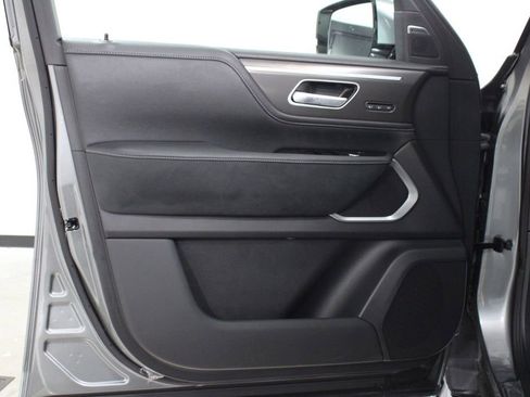 New 2026 INFINITI QX80 Luxe RWD image 18