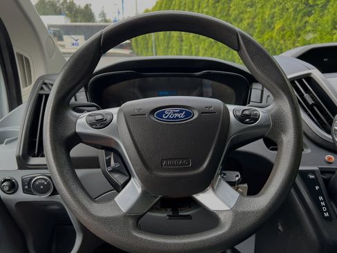 Used 2018 Ford Transit 150 XLT image 23