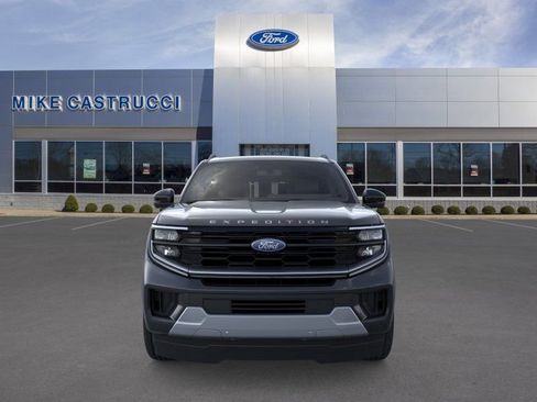 New 2026 Ford Expedition Max Platinum AWD/4WD image 6