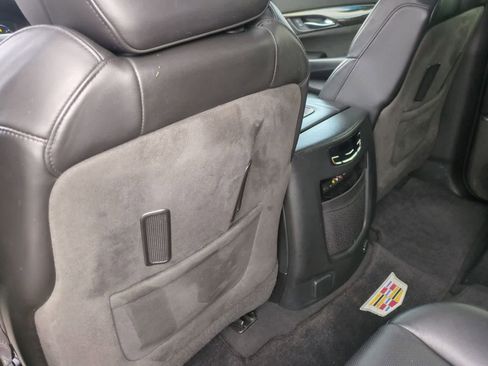 Used 2015 Cadillac Escalade ESV Platinum image 18