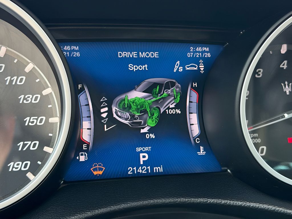 Used 2020 Maserati Levante AWD/4WD image 39