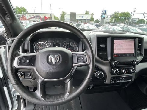 Used 2024 RAM 2500 Tradesman w/ Chrome Appearance Group AWD/4WD image 24