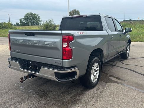 Used 2024 Chevrolet Silverado 1500 LT AWD/4WD image 5
