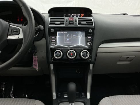 Used 2017 Subaru Forester 2.5i Premium w/ All-Weather Package AWD/4WD image 30