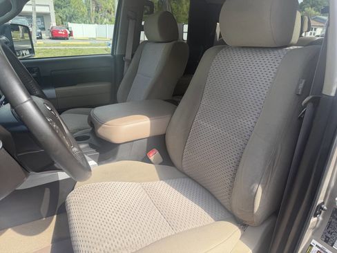 Used 2007 Toyota Tundra SR5 AWD/4WD image 9