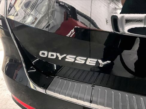 Used 2024 Honda Odyssey EX-L image 9