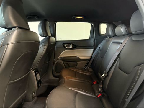 Used 2025 Jeep Compass Limited AWD/4WD image 14