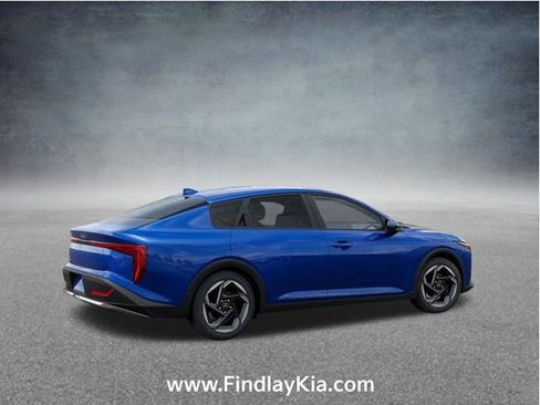 New 2026 Kia K4 EX image 8