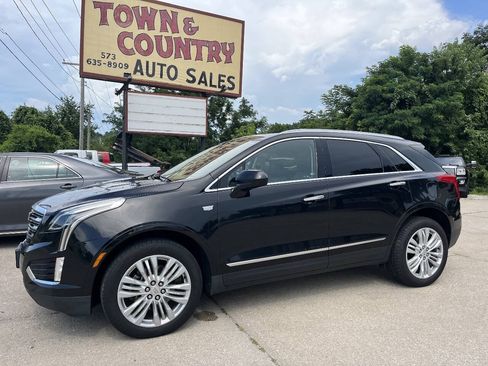 Used 2019 Cadillac XT5 Premium Luxury AWD/4WD image 3