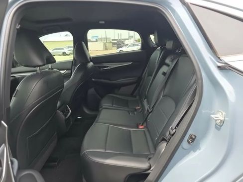 Used 2023 INFINITI QX55 Luxe w/ Cargo Package AWD/4WD image 9