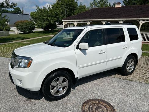 Used 2011 Honda Pilot EX-L image 9