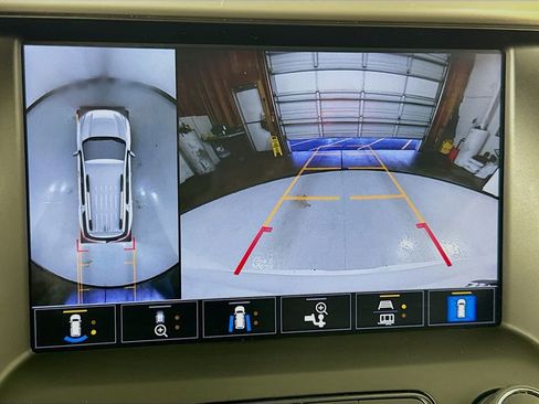 Used 2023 GMC Acadia Denali w/ Denali Ultimate Package FWD image 45
