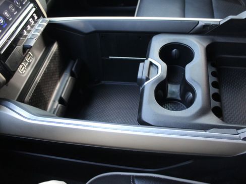 Used 2021 RAM 1500 Laramie image 34